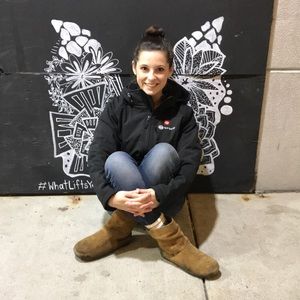 Meet your Posher, Abby